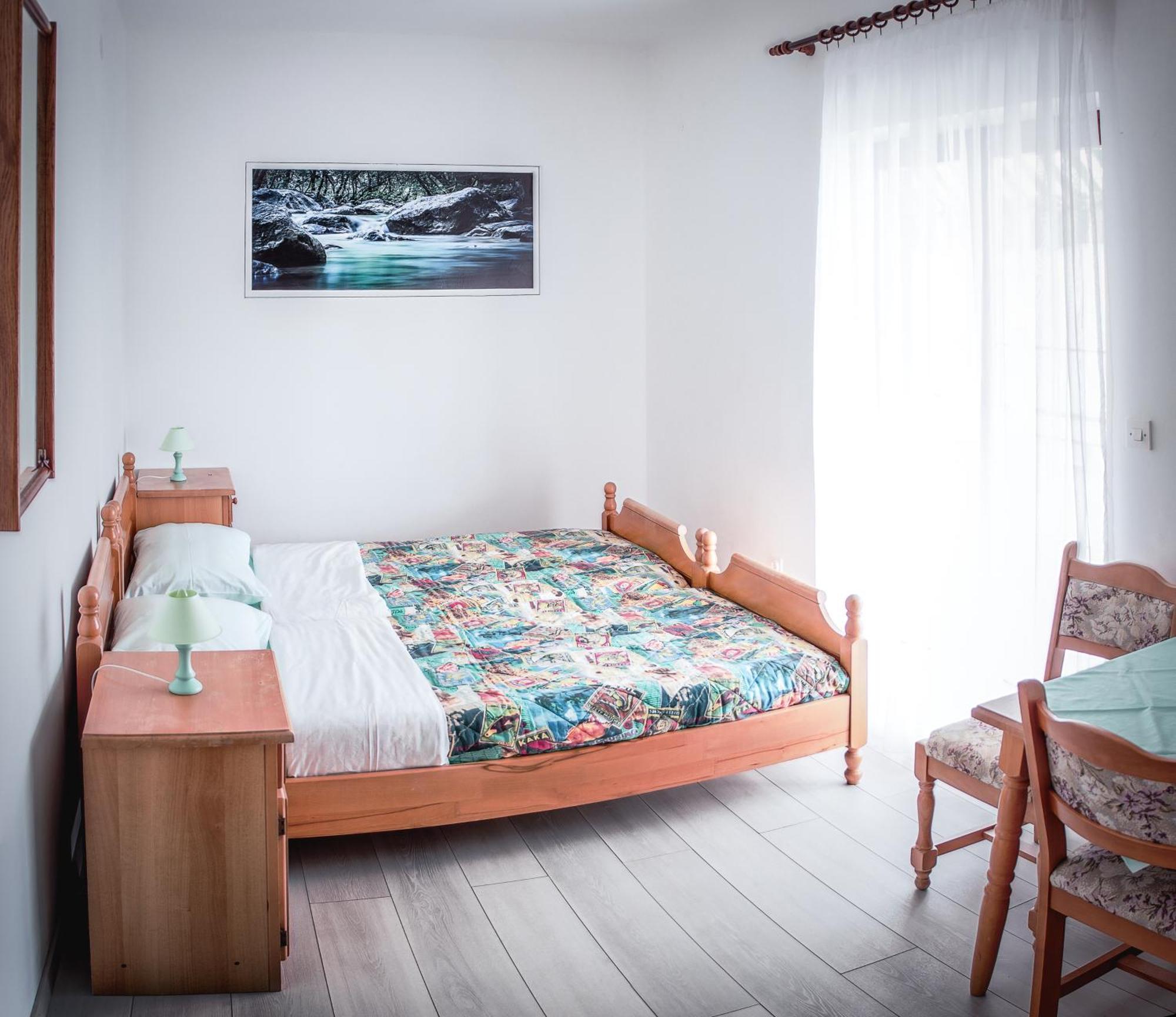 Apartments And Rooms Mare-Monti Starigrad Paklenica Rom bilde