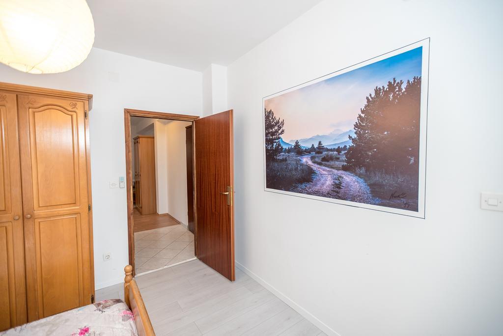 Apartments And Rooms Mare-Monti Starigrad Paklenica Eksteriør bilde